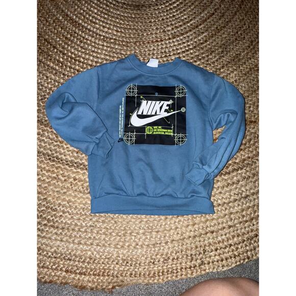 Nike long sleeve crewneck sweatshirt size kids 6 - Picture 1 of 3